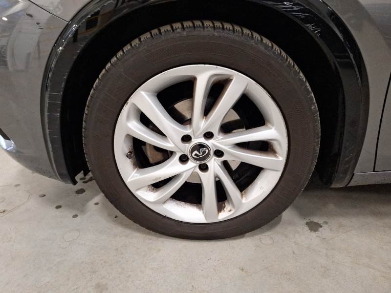 Infiniti Q30 I (2015 - 2020) image