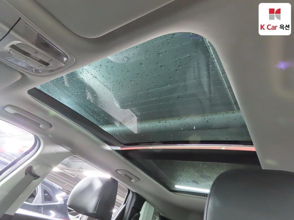 Hyundai Santa Fe IV (2018 - ) image