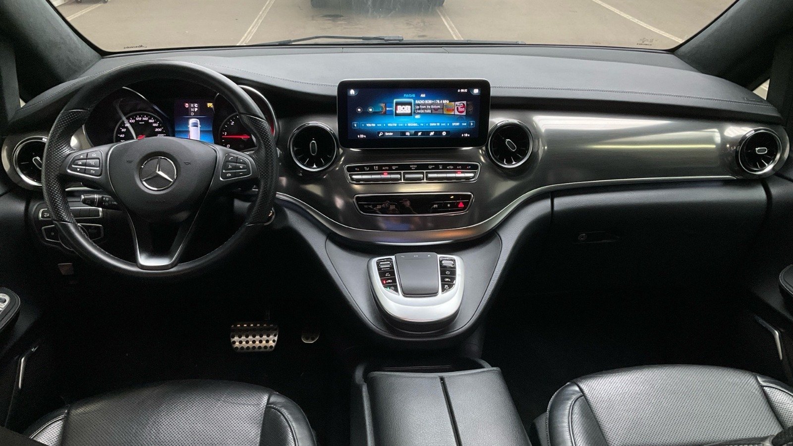 Mercedes-Benz V-Class W447 (2014 - ) image