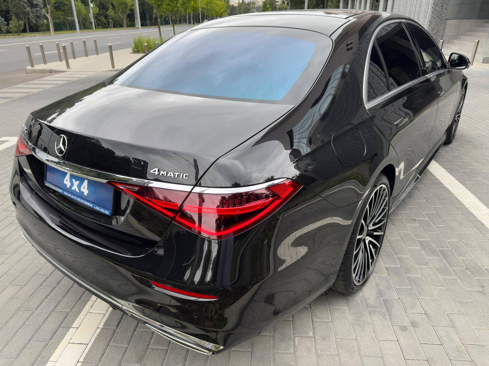 Mercedes-Benz S-Class W223 (2020 - ) image