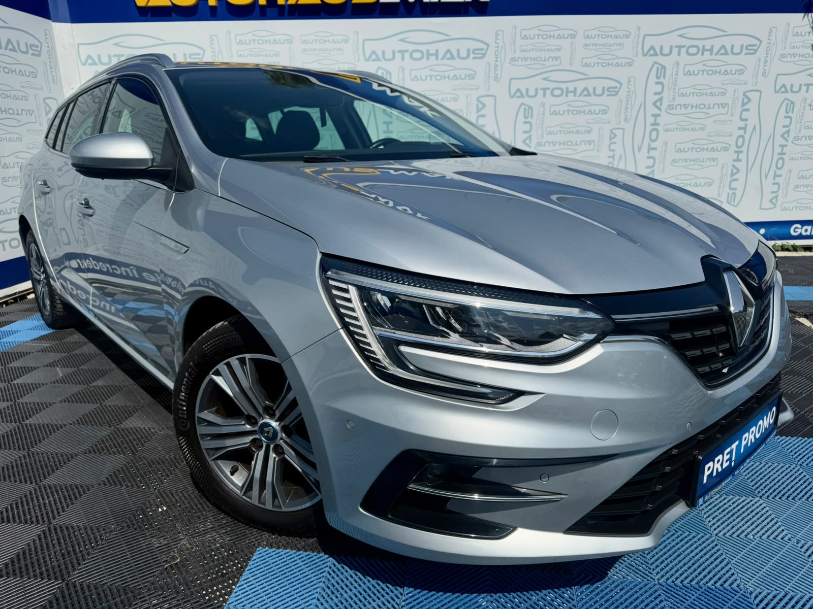 Renault Megane IV (2016 - ) image