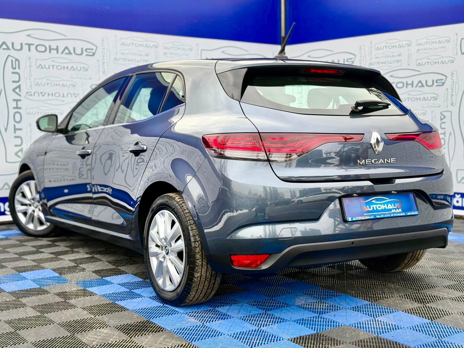 Renault Megane IV (2016 - ) image