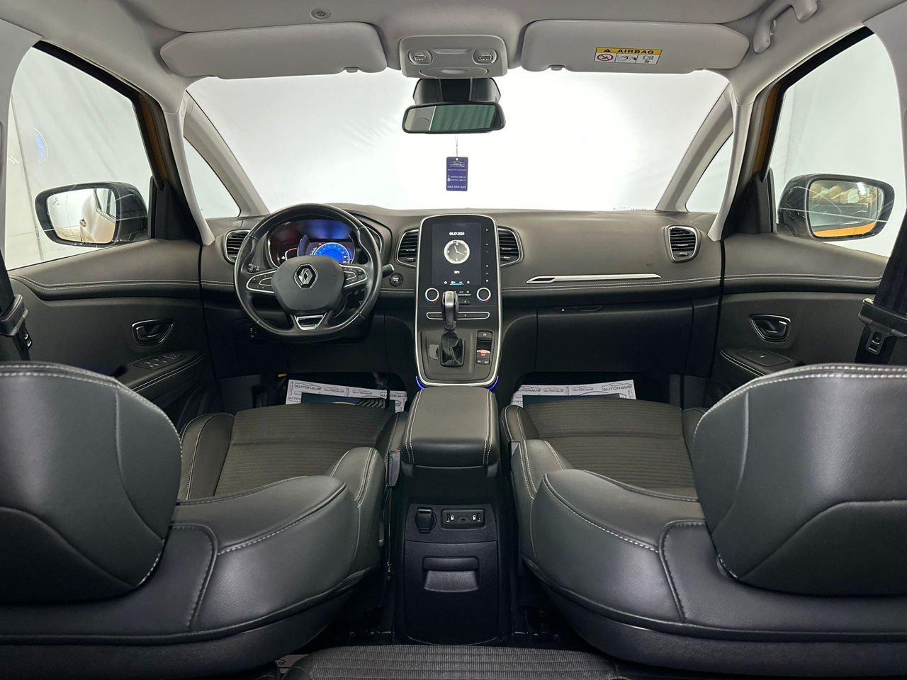 Renault Scenic IV (2016 - ) image