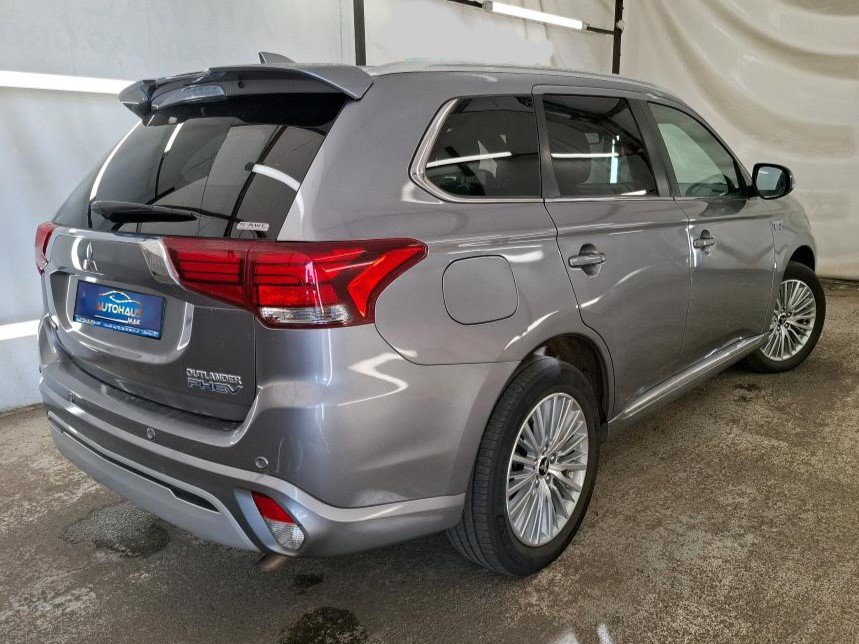 Mitsubishi Outlander III (2012 - 2021) image