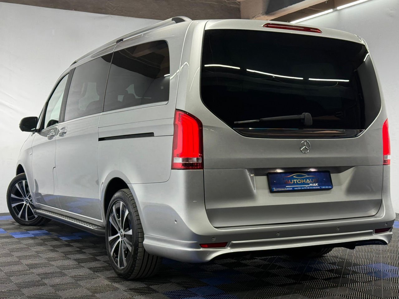 Mercedes-Benz V-Class W447 (2014 - ) image