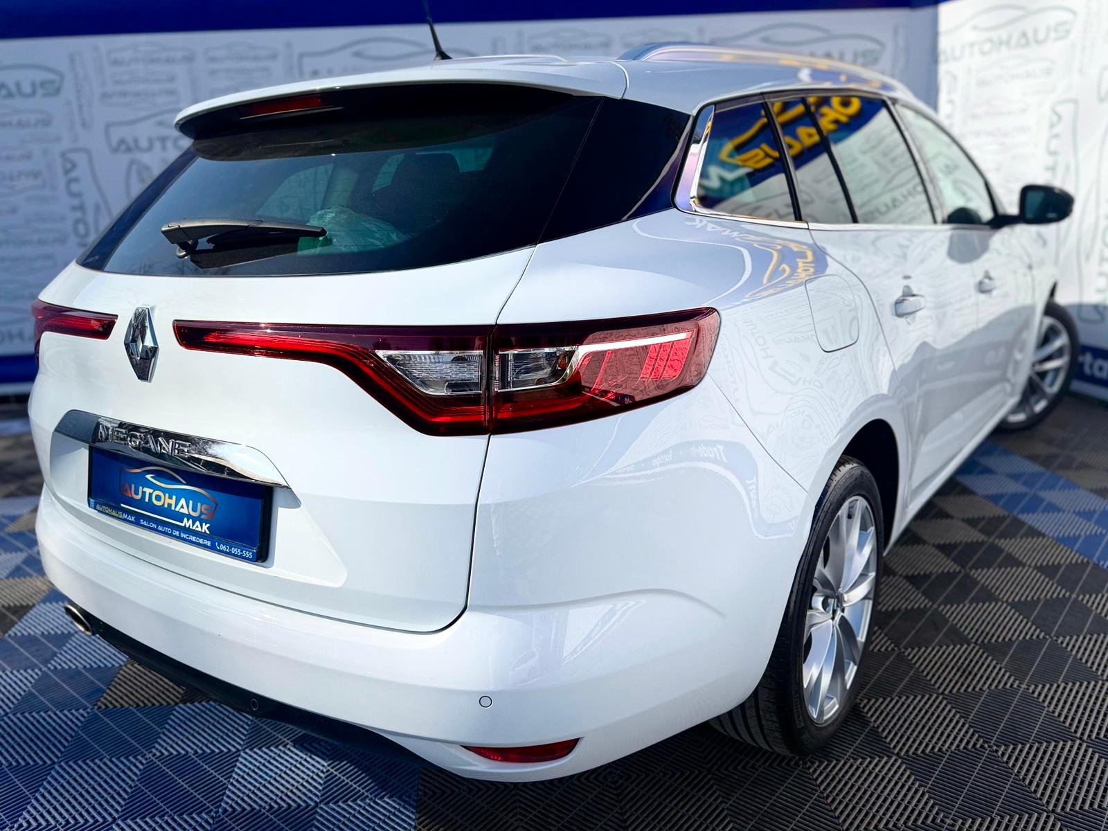 Renault Megane IV (2016 - ) image