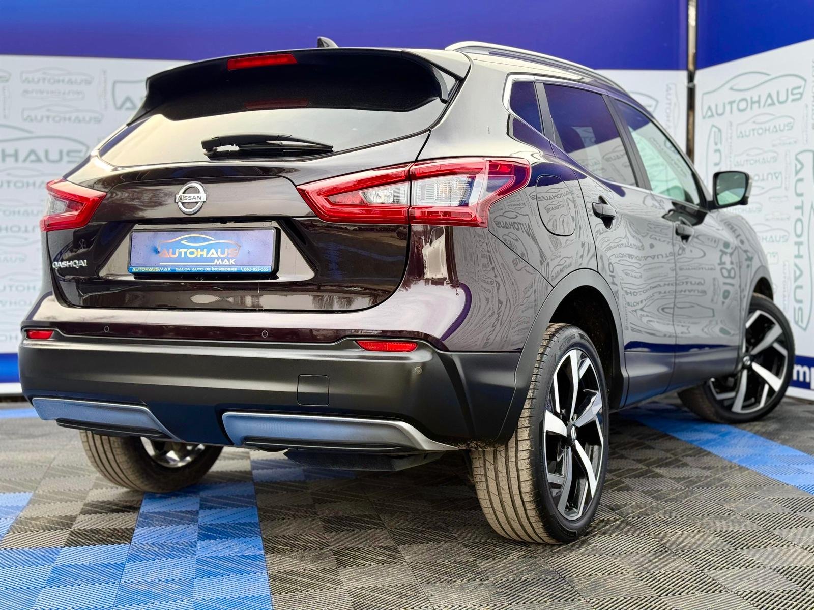 Nissan Qashqai J11 (2013 - 2021) image