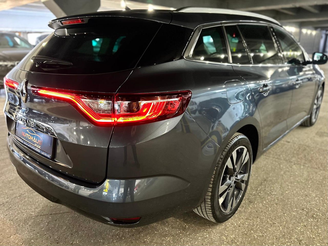 Renault Megane IV (2016 - ) image