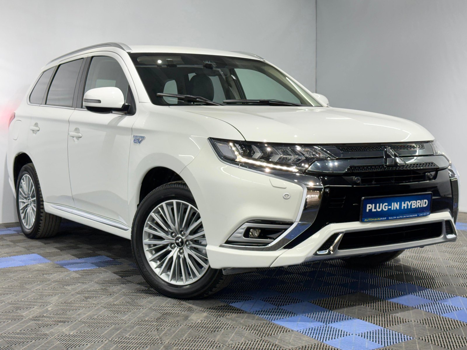 Mitsubishi Outlander III (2012 - 2021) image