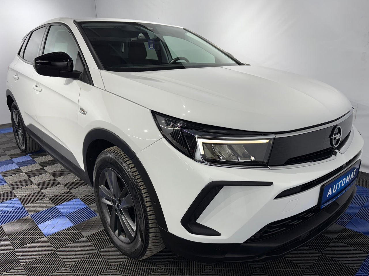 Opel Grandland A (2017 - ) image