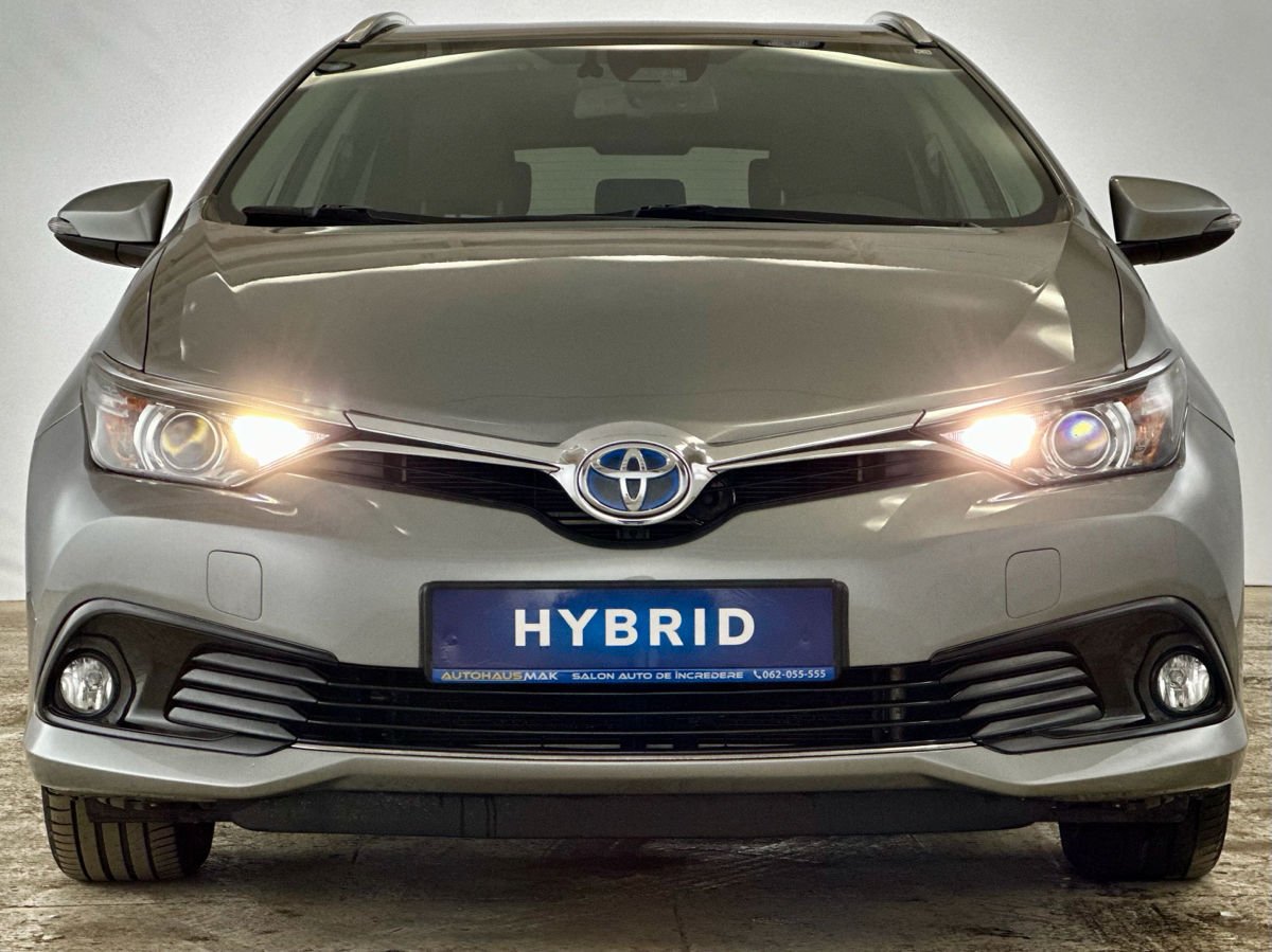 Toyota Auris 2012 - 2018 image