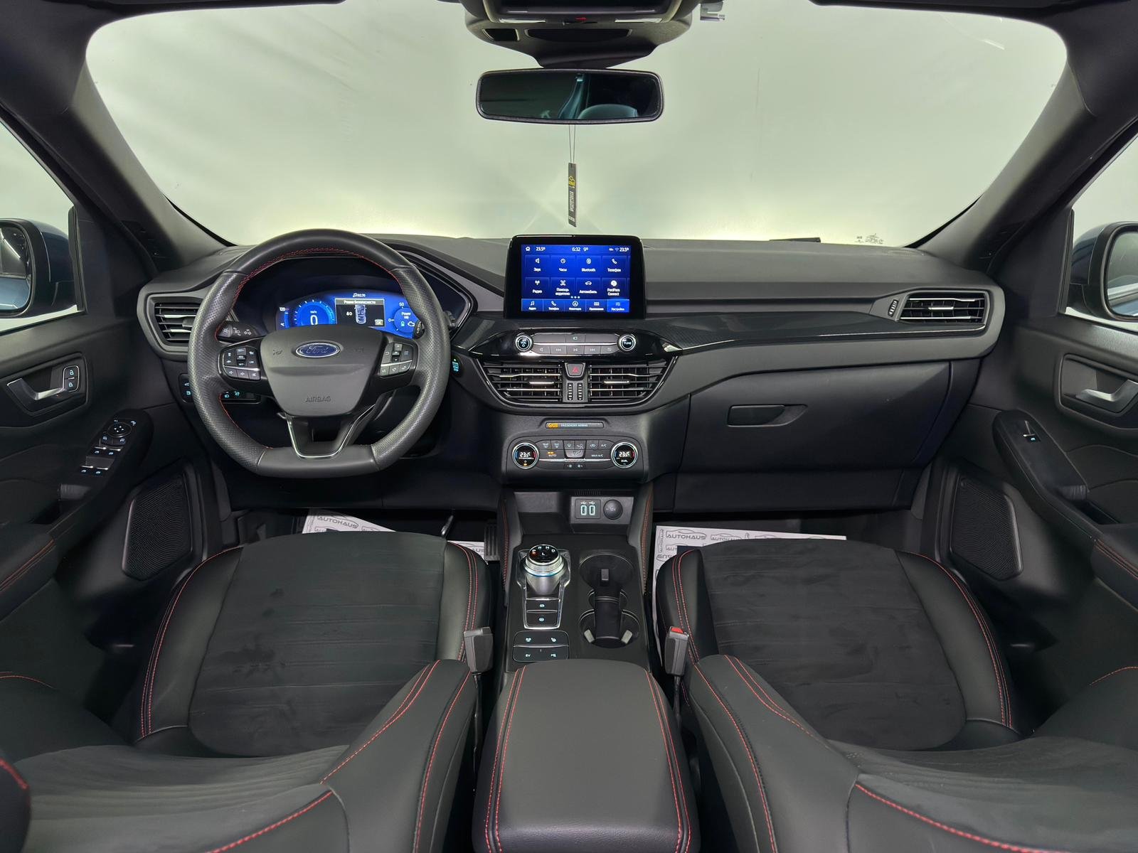 Ford Kuga III (2019 - ) image