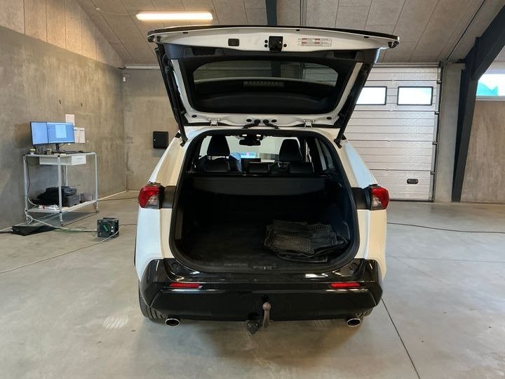 Toyota RAV4 2018 - image