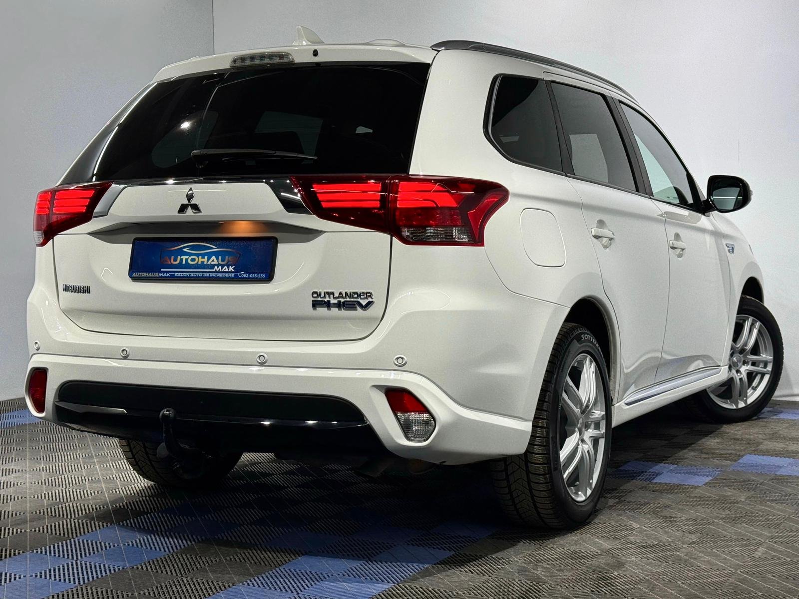 Mitsubishi Outlander III (2012 - 2021) image