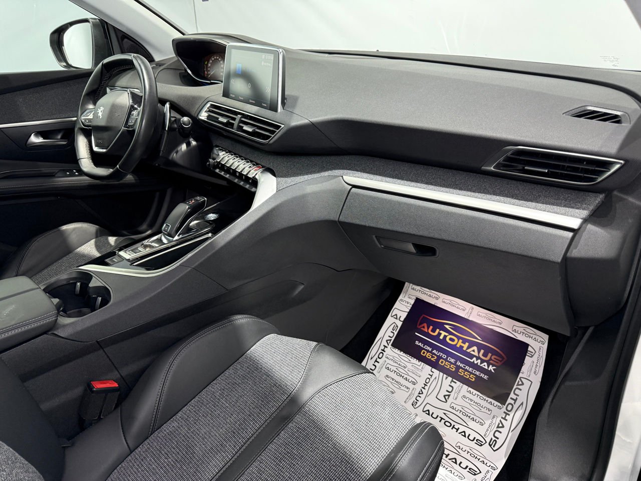 Peugeot 3008 II (2016 - ) image