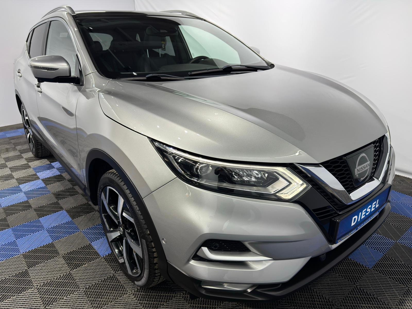 Nissan Qashqai J11 (2013 - 2021) image