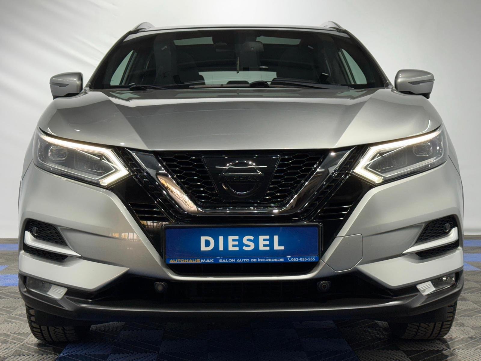 Nissan Qashqai J11 (2013 - 2021) image