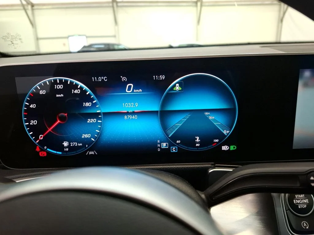 Mercedes-Benz GLB-Class X247 (2019 - ) image