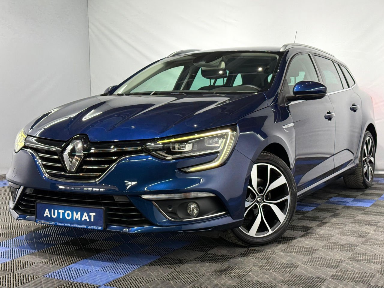 Renault Megane IV (2016 - ) image