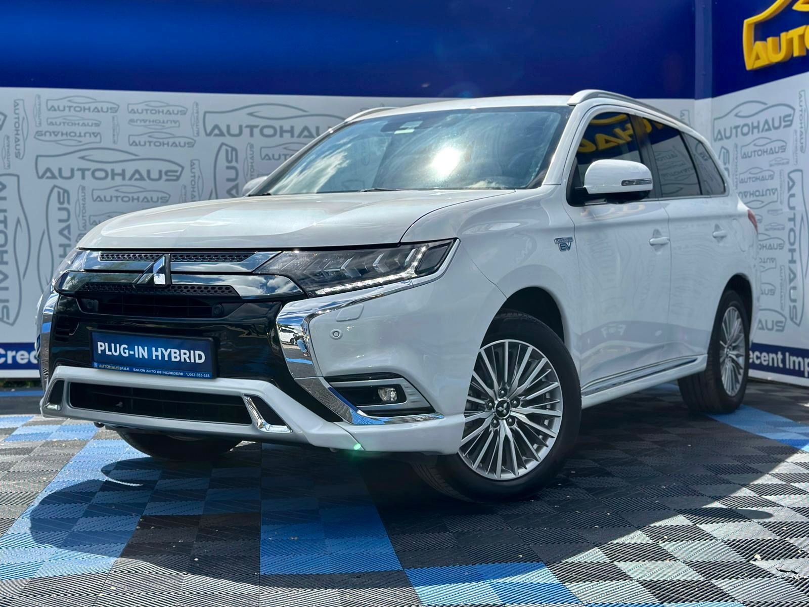 Mitsubishi Outlander III (2012 - 2021) image