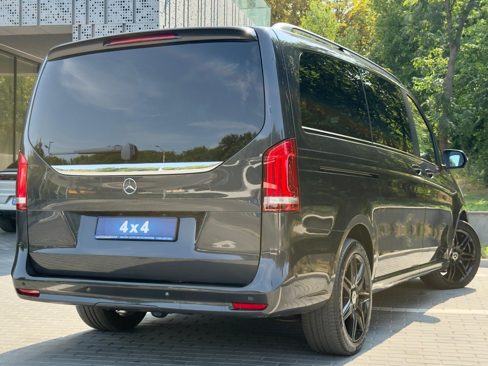 Mercedes-Benz V-Class W447 (2014 - ) image