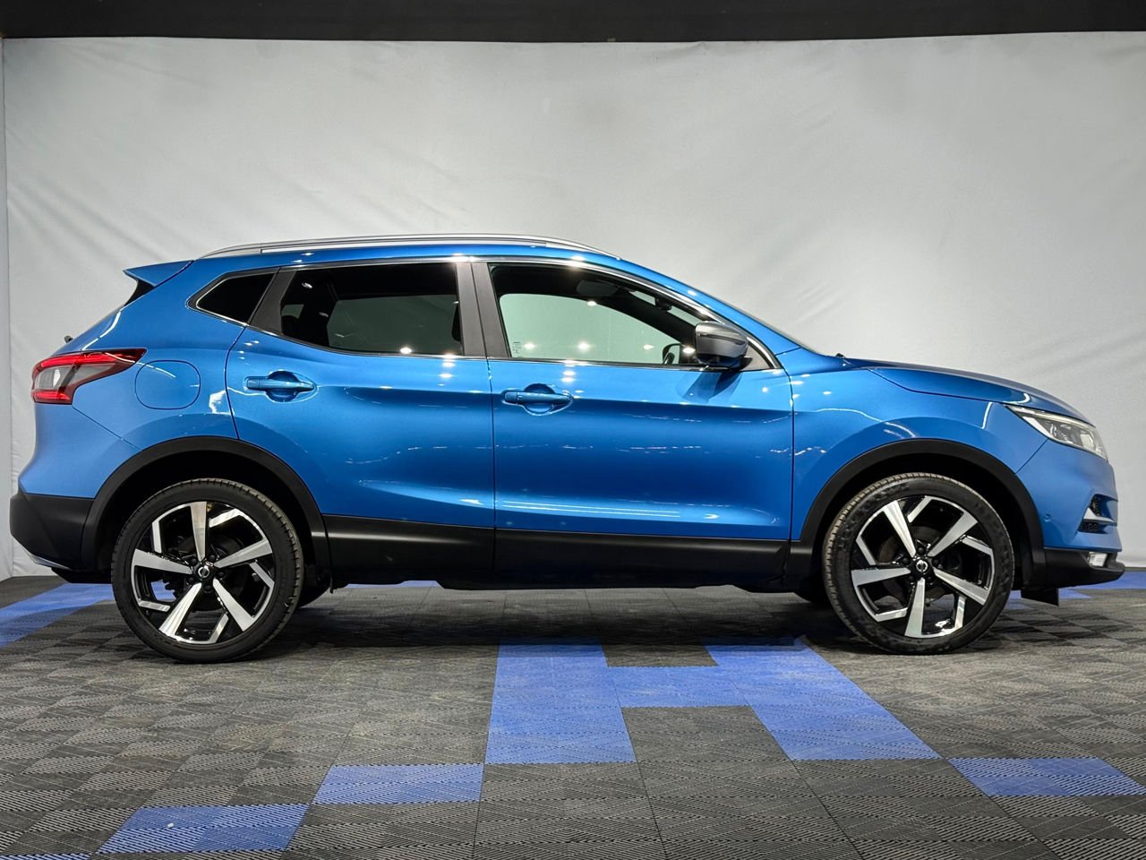 Nissan Qashqai J11 (2013 - 2021) image