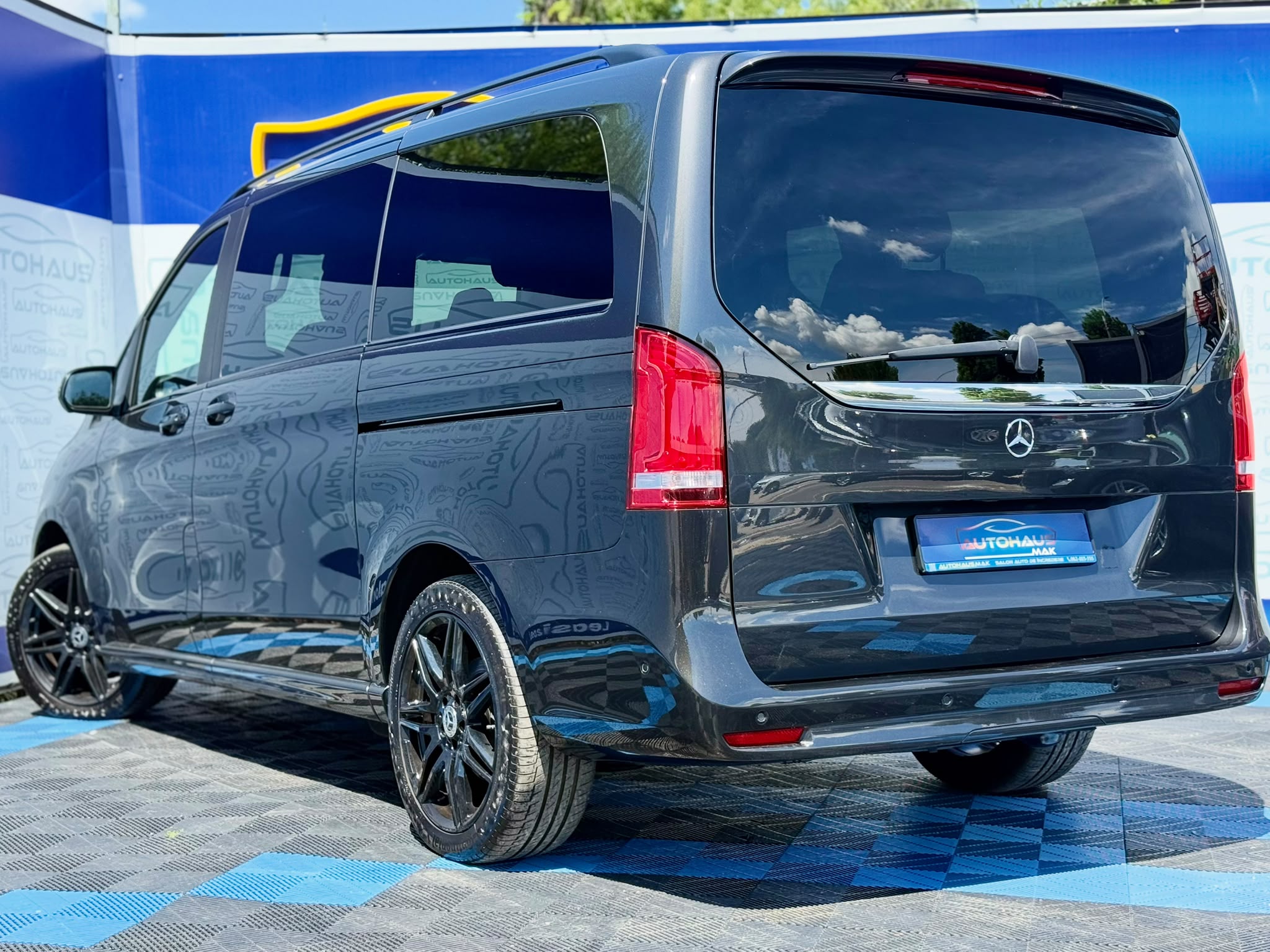 Mercedes-Benz V-Class W447 (2014 - ) image
