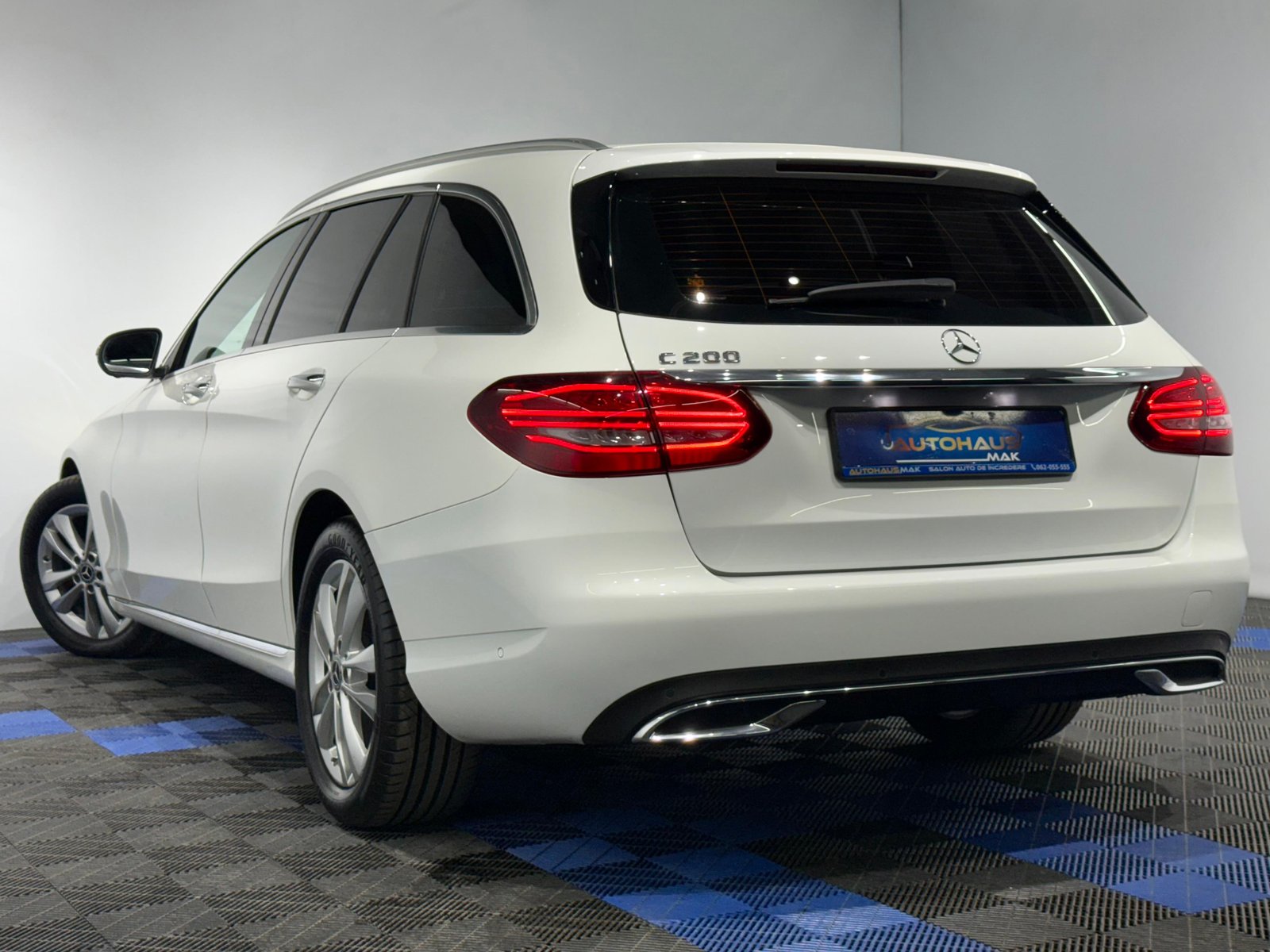 Mercedes-Benz C-Class W205 (2014 - 2021) image