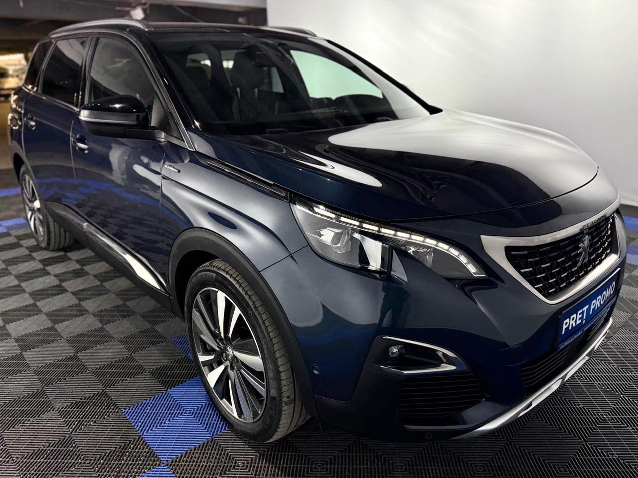 Peugeot 5008 II (2017 - ) image