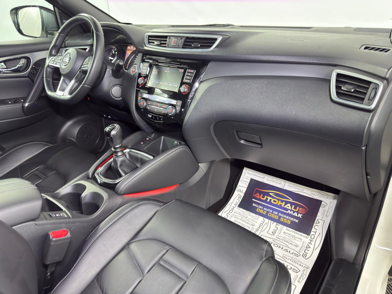 Nissan Qashqai J11 (2013 - 2021) image