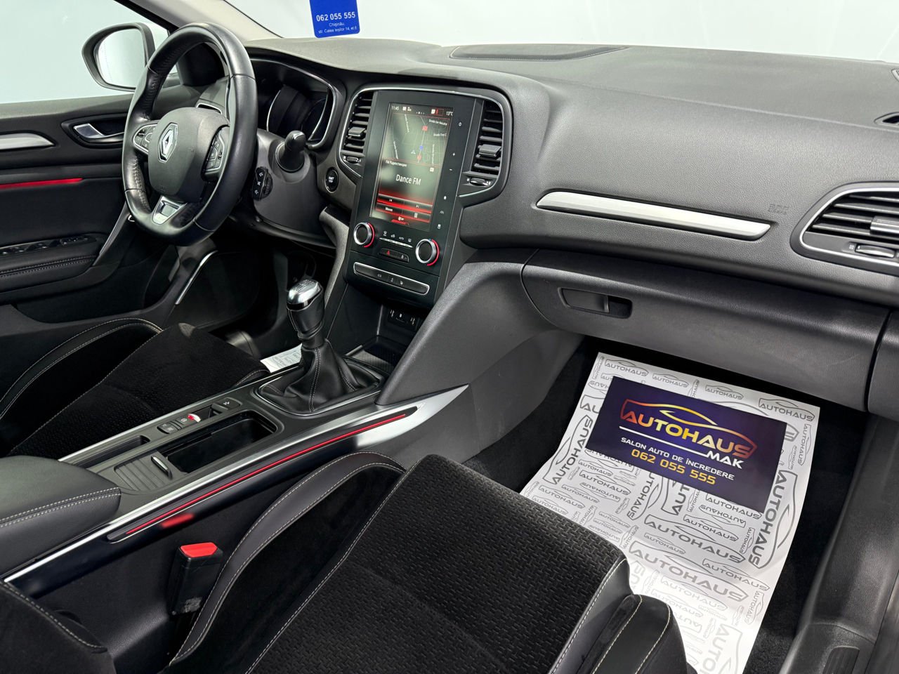 Renault Megane IV (2016 - ) image