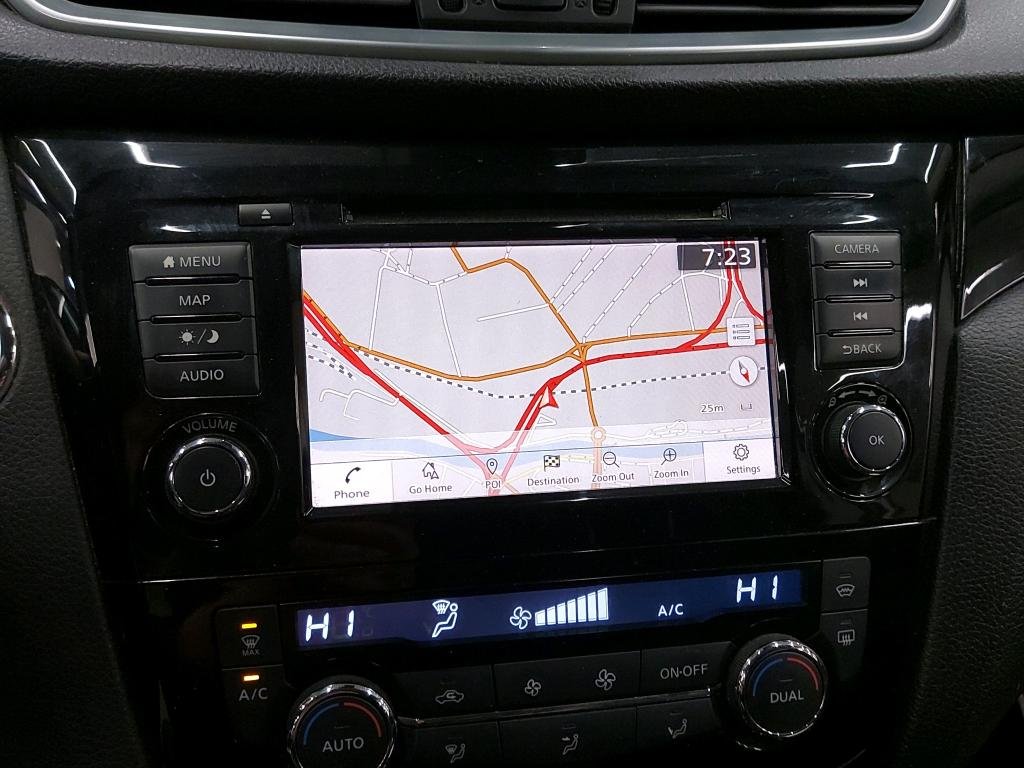 Nissan Qashqai J11 (2013 - 2021) image