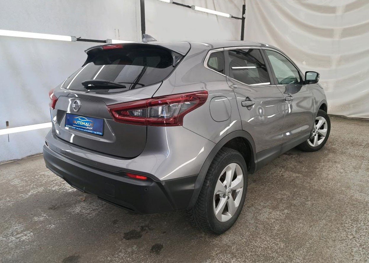 Nissan Qashqai J11 (2013 - 2021) image