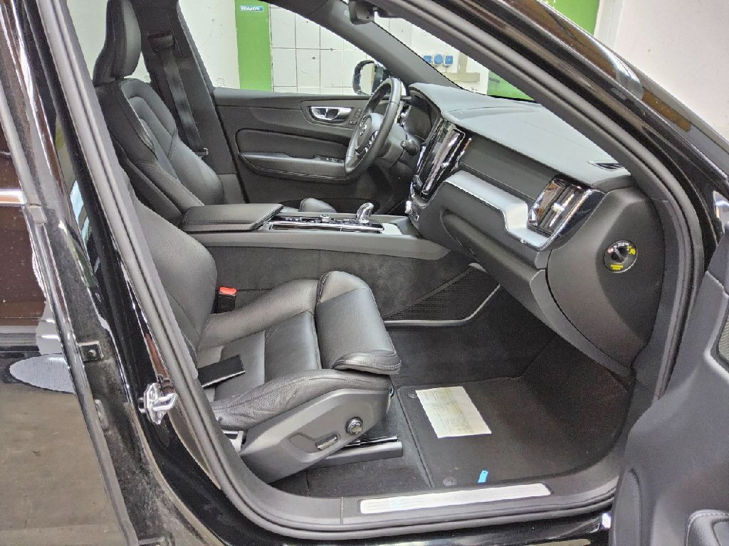 Volvo XC60 2017 - image