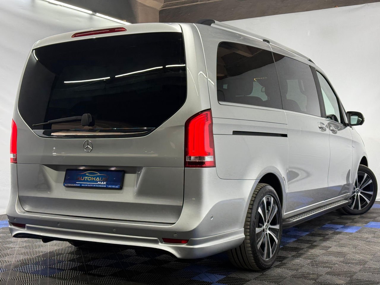 Mercedes-Benz V-Class W447 (2014 - ) image