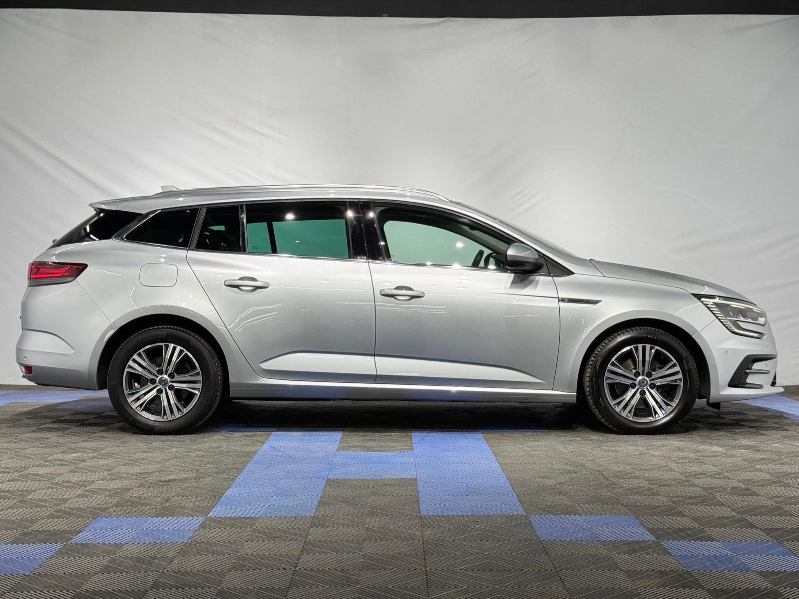 Renault Megane IV (2016 - ) image