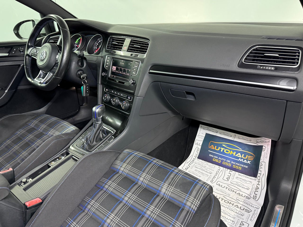 Volkswagen Golf VII (2012 - 2020) image