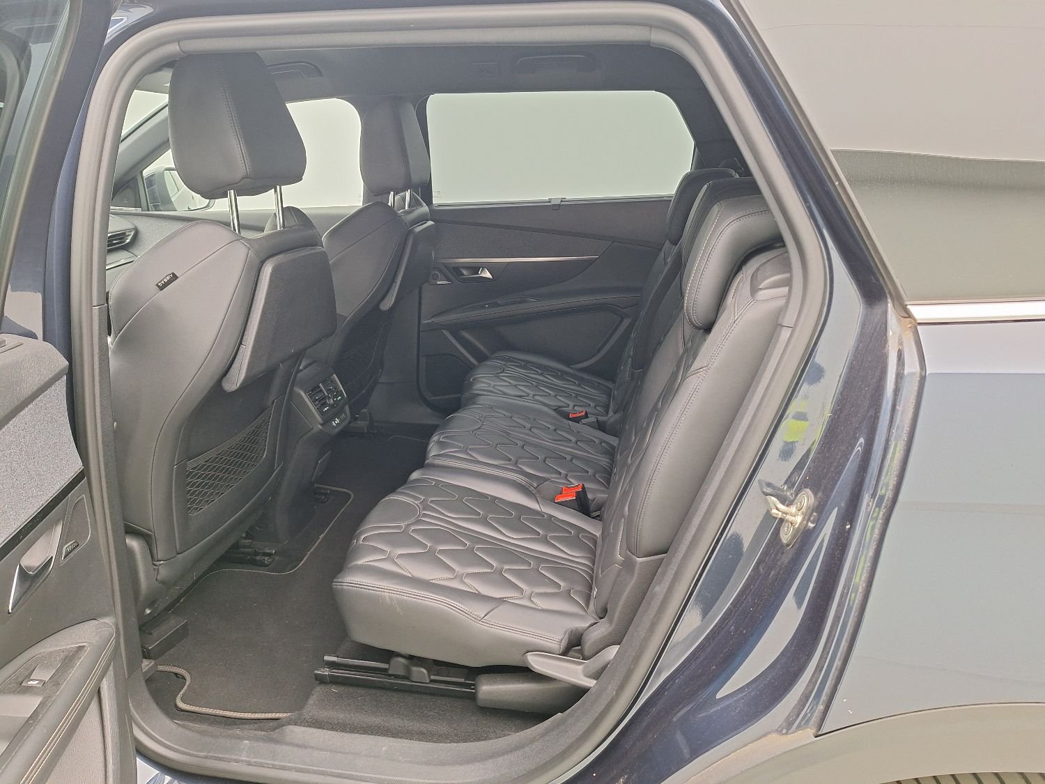 Peugeot 5008 II (2017 - ) image