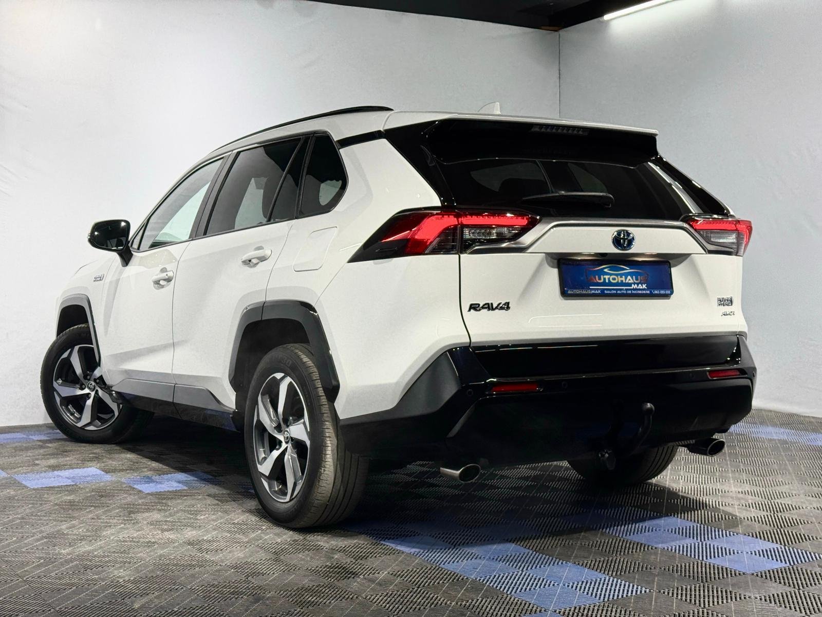 Toyota RAV4 2018 - image