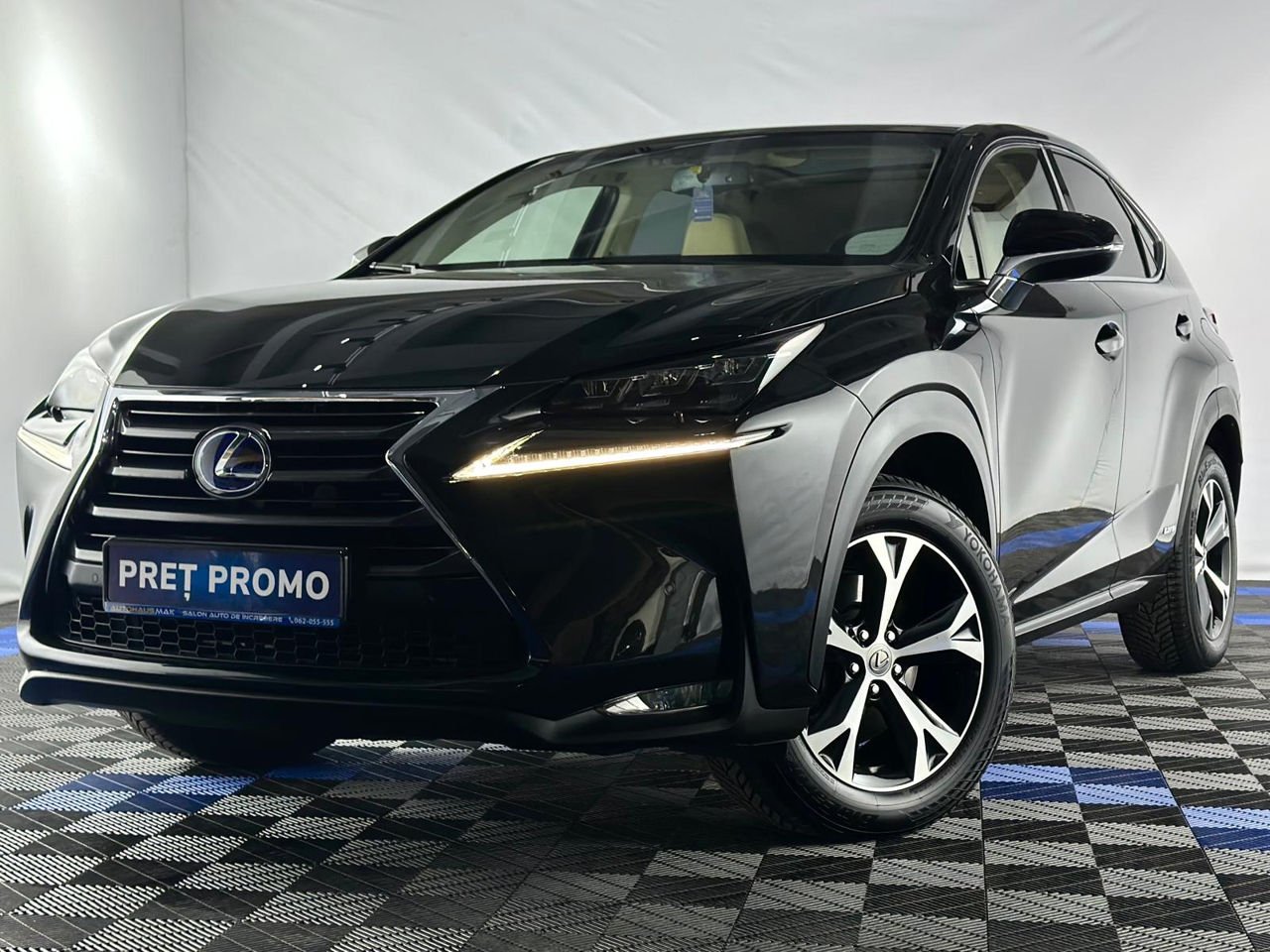 Lexus NX I (2014 - 2021) image