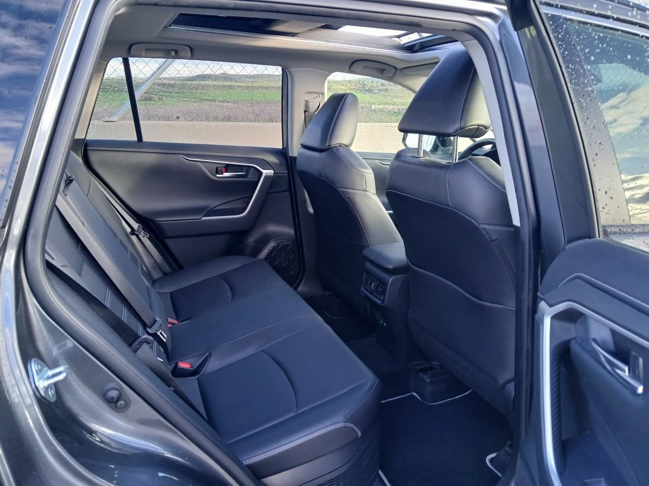 Toyota RAV4 2018 - image