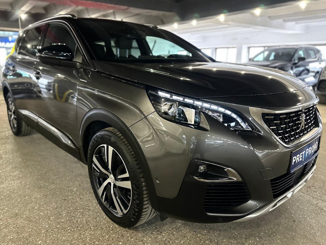Peugeot 5008 II (2017 - ) image