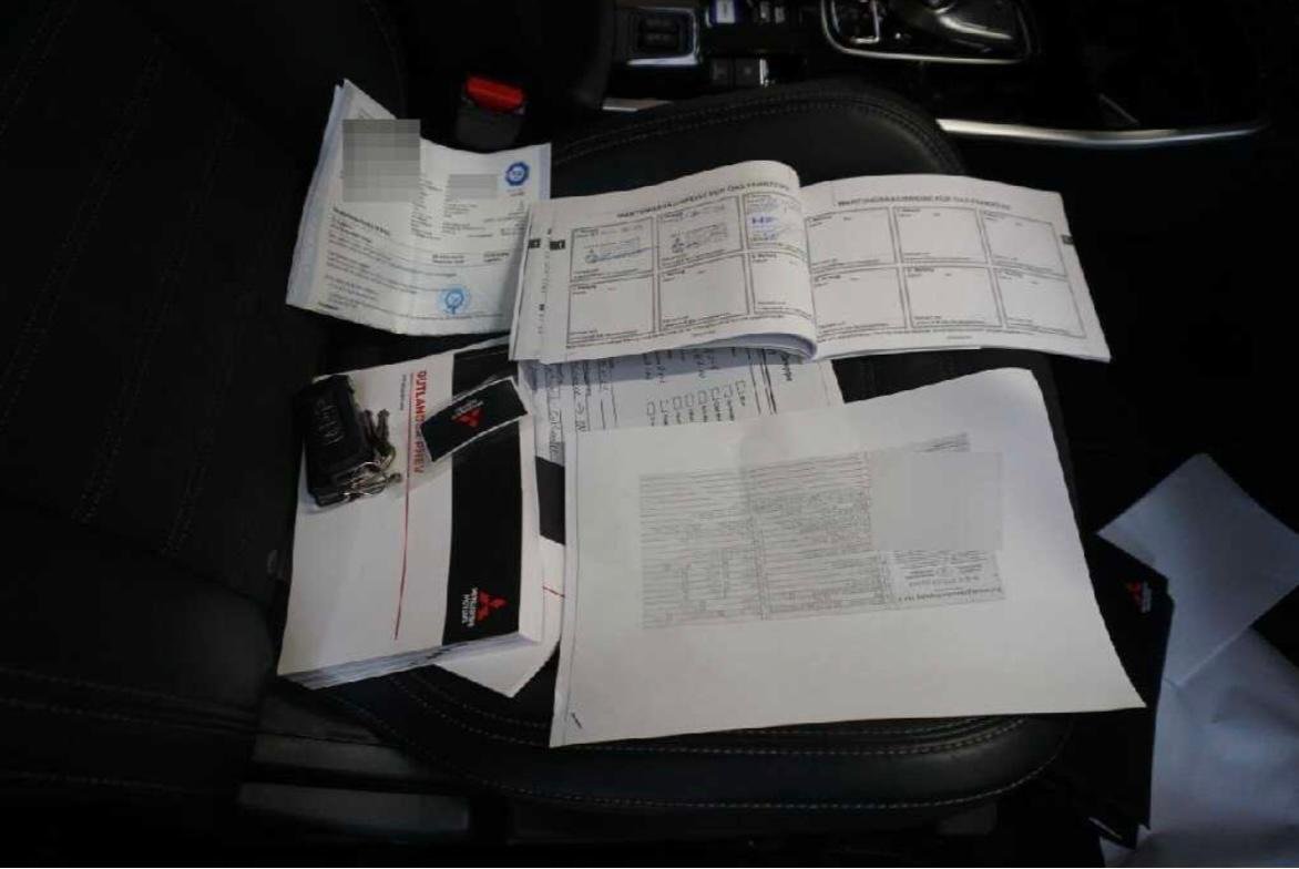 Mitsubishi Outlander III (2012 - 2021) image