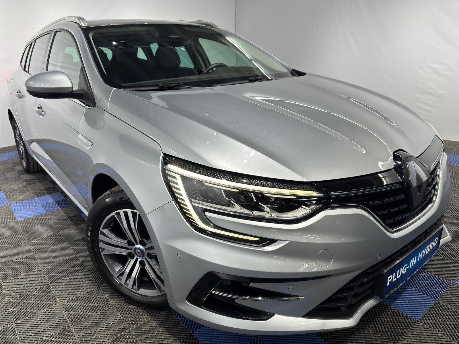 Renault Megane IV (2016 - ) image