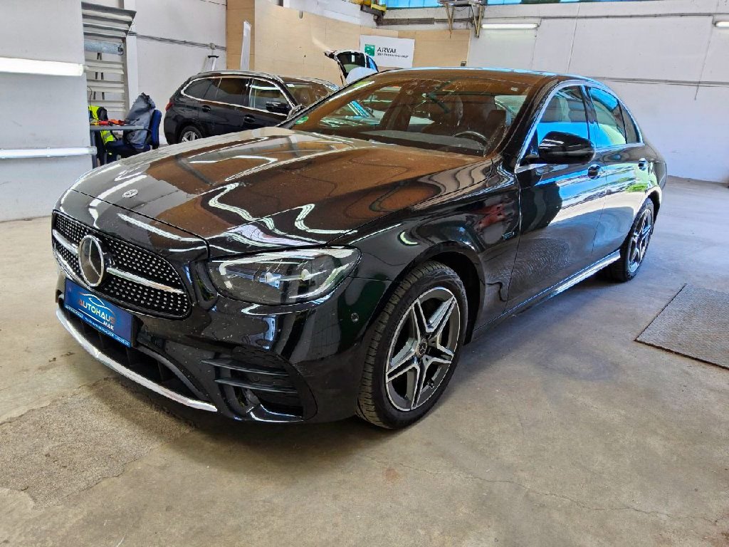 Mercedes-Benz E-Class W212 (2009 - 2016) image