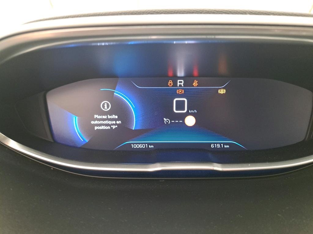 Peugeot 3008 II (2016 - ) image