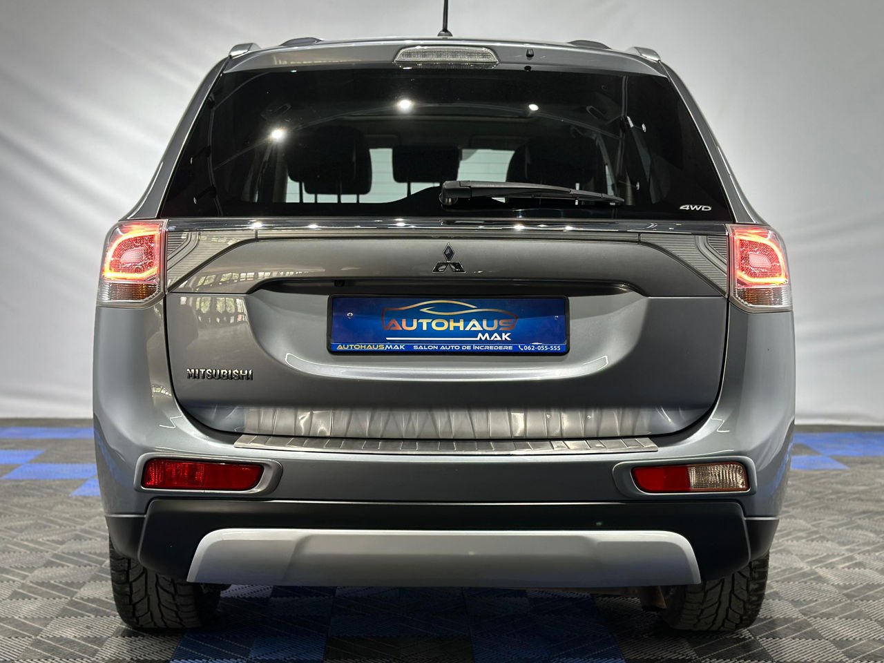 Mitsubishi Outlander III (2012 - 2021) image