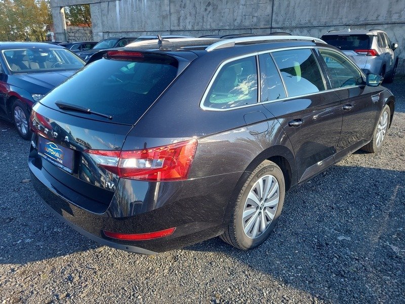 Škoda Superb IV (2020 - ) image