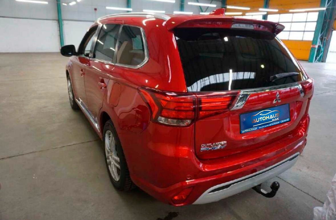 Mitsubishi Outlander III (2012 - 2021) image