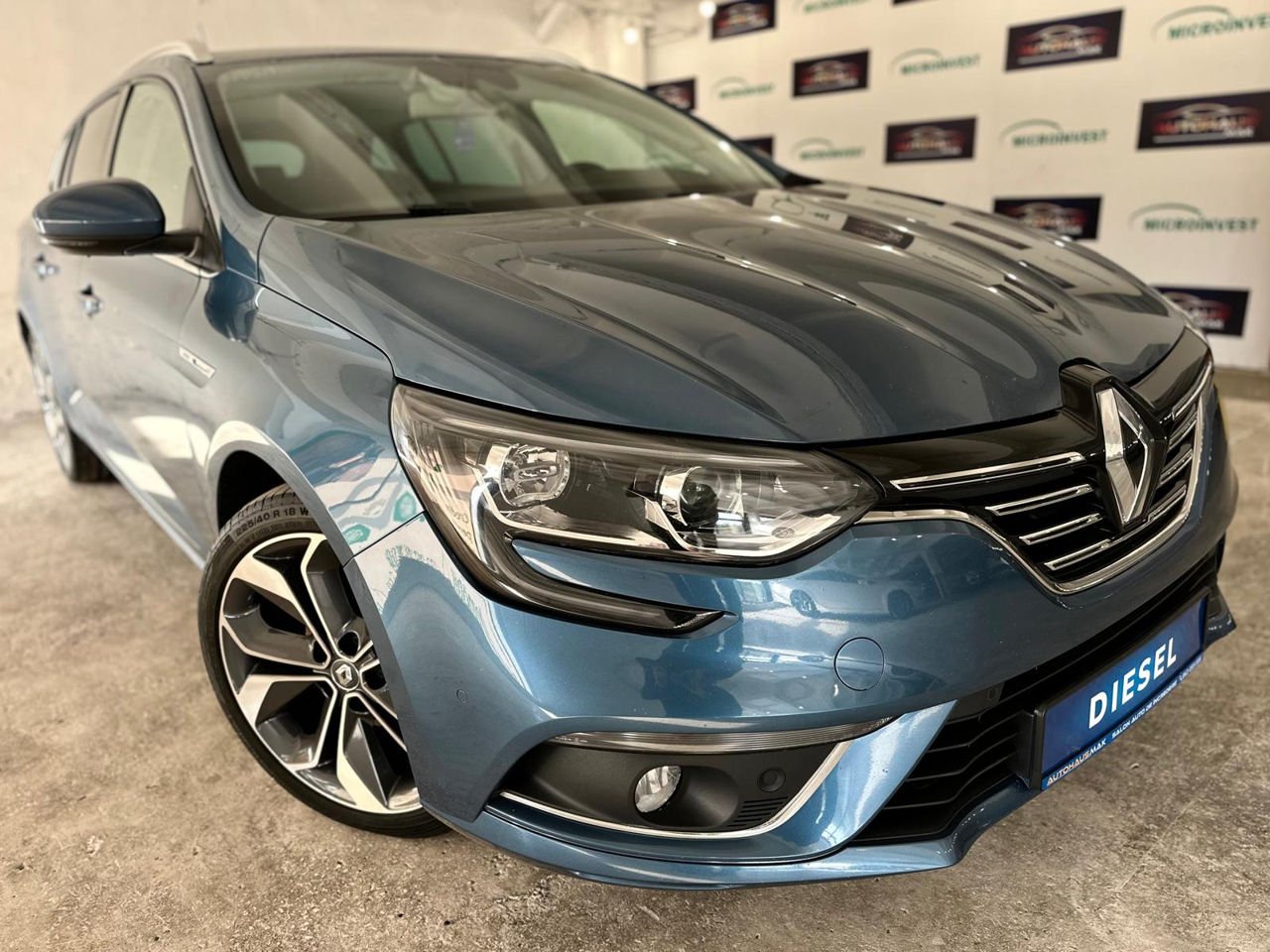 Renault Megane IV (2016 - ) image